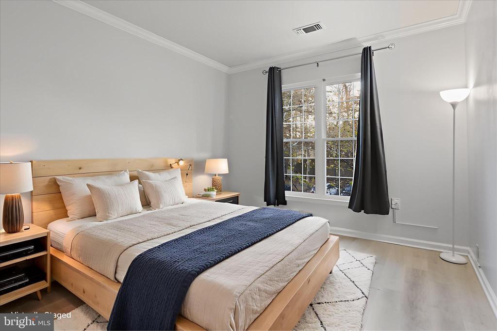 12909 ALTON SQUARE 201