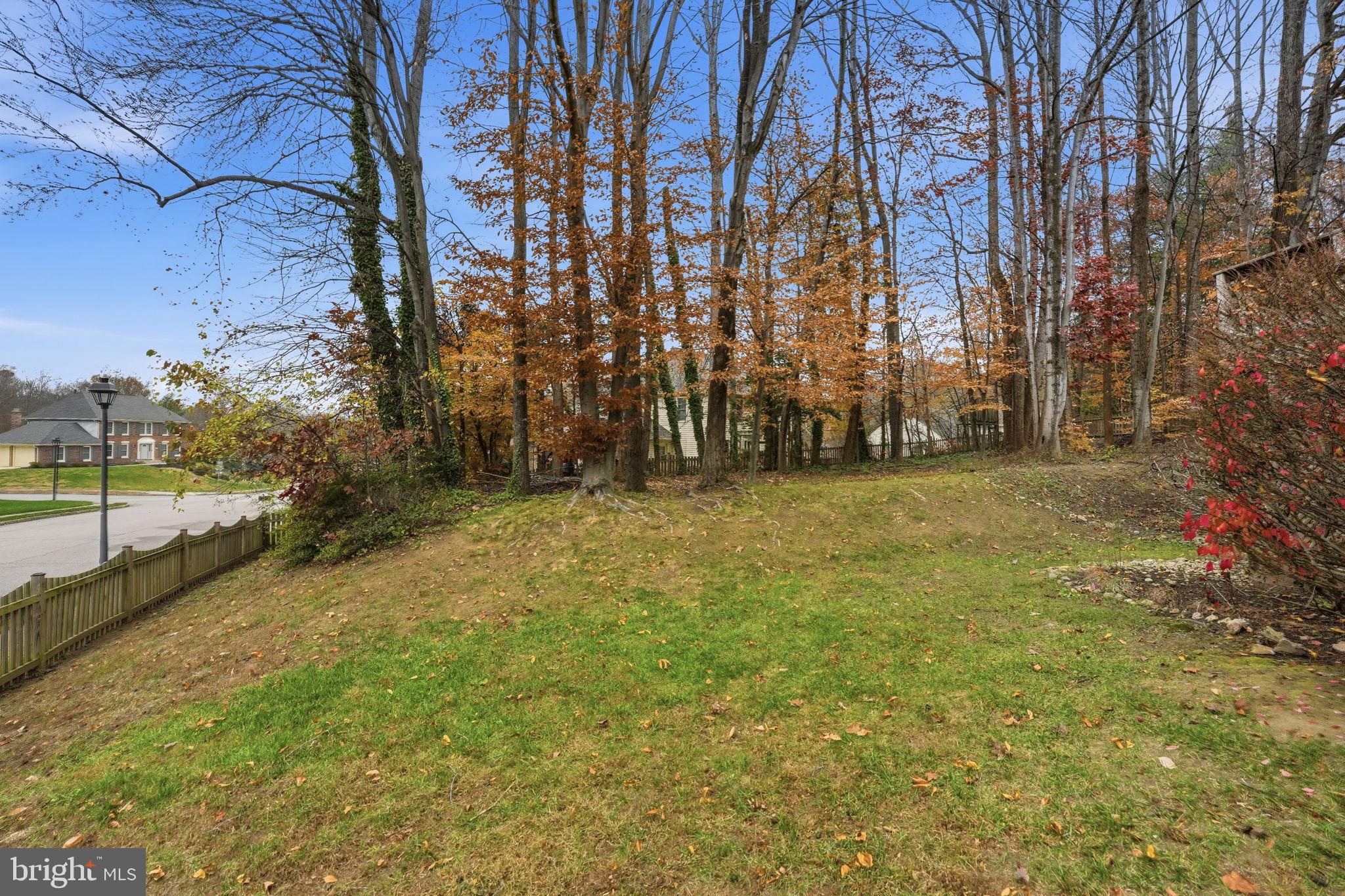 9236 NORTHEDGE DRIVE