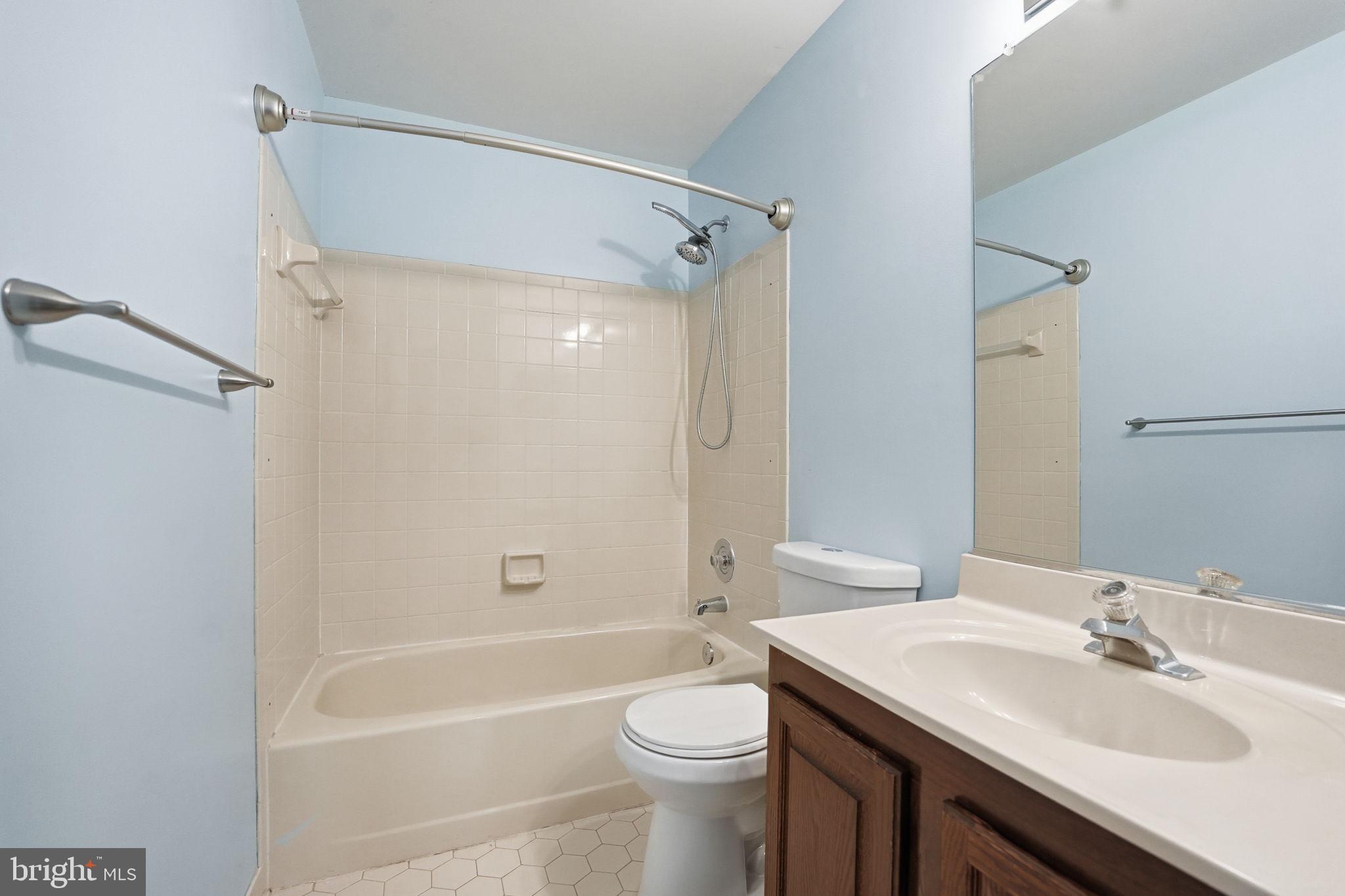 9236 NORTHEDGE DRIVE