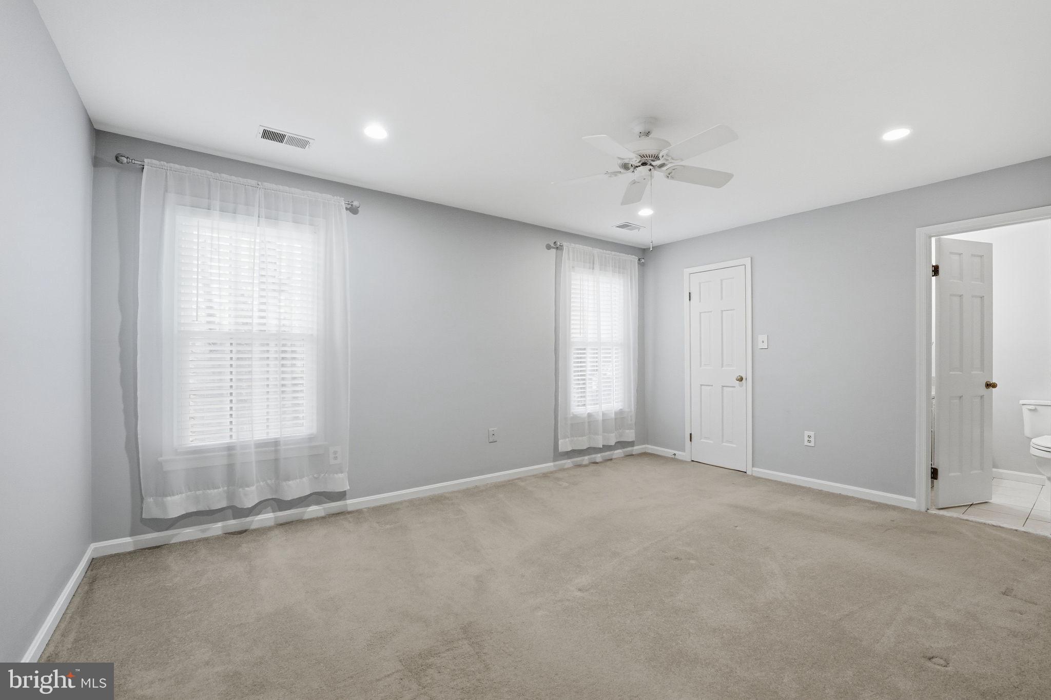 9236 NORTHEDGE DRIVE