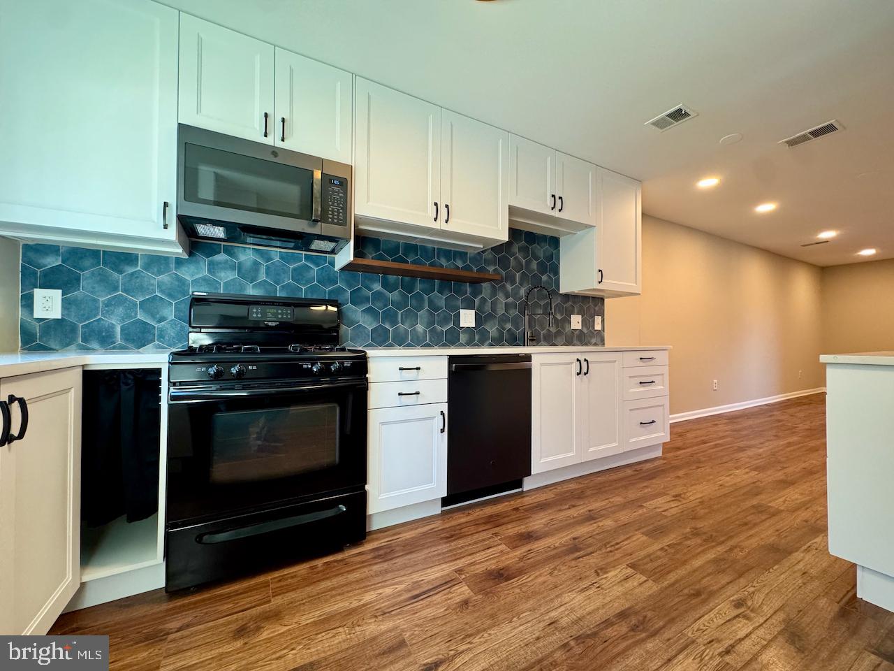 3885 STEPPES COURT 3885A