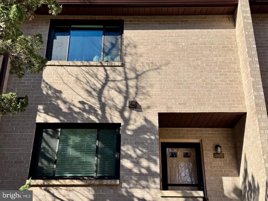 3885 STEPPES COURT 3885A
