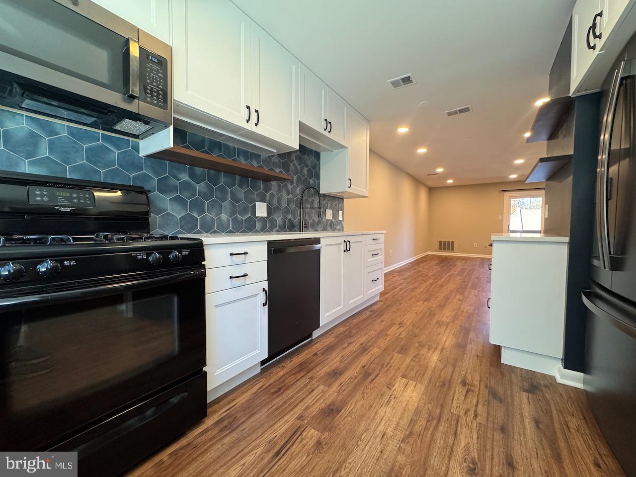 3885 STEPPES COURT 3885A