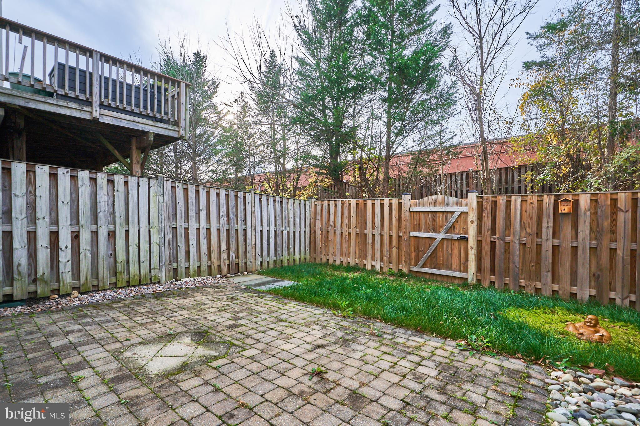 121 HERNDON MILL CIRCLE