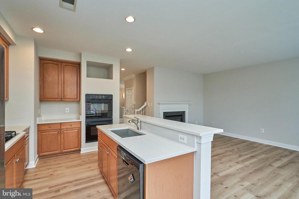121 HERNDON MILL CIRCLE
