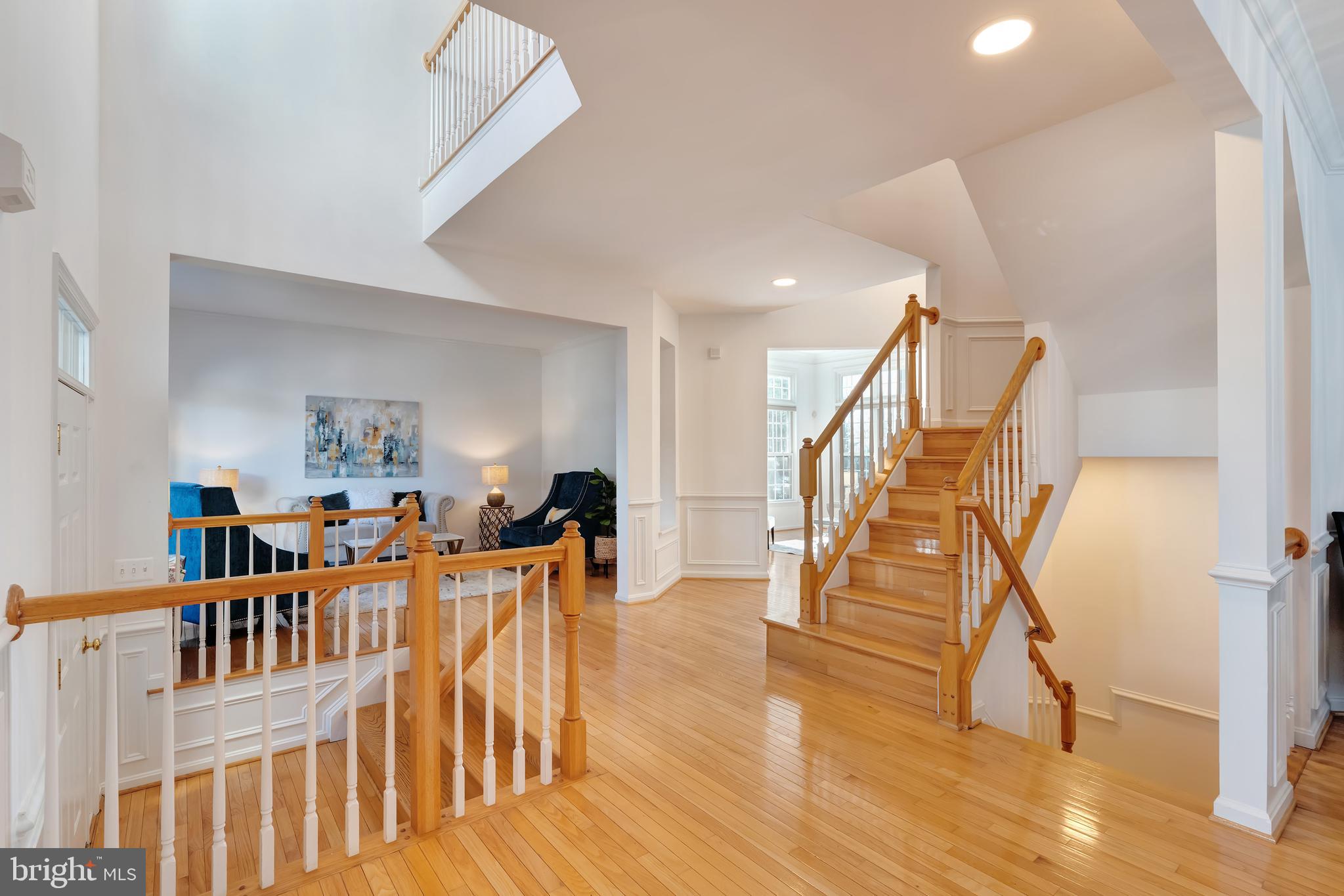 7204 LYNDAM HILL CIRCLE