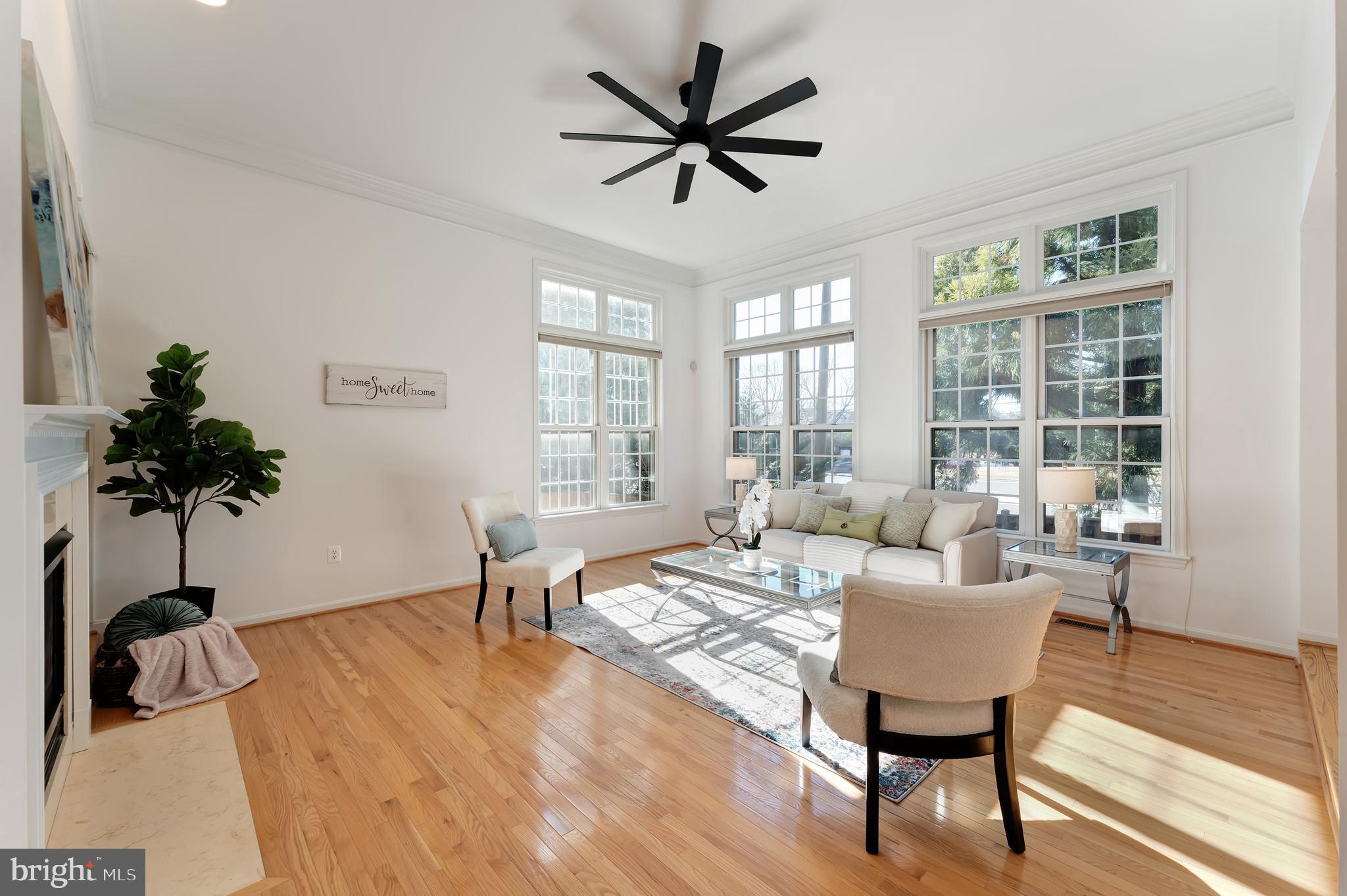 7204 LYNDAM HILL CIRCLE