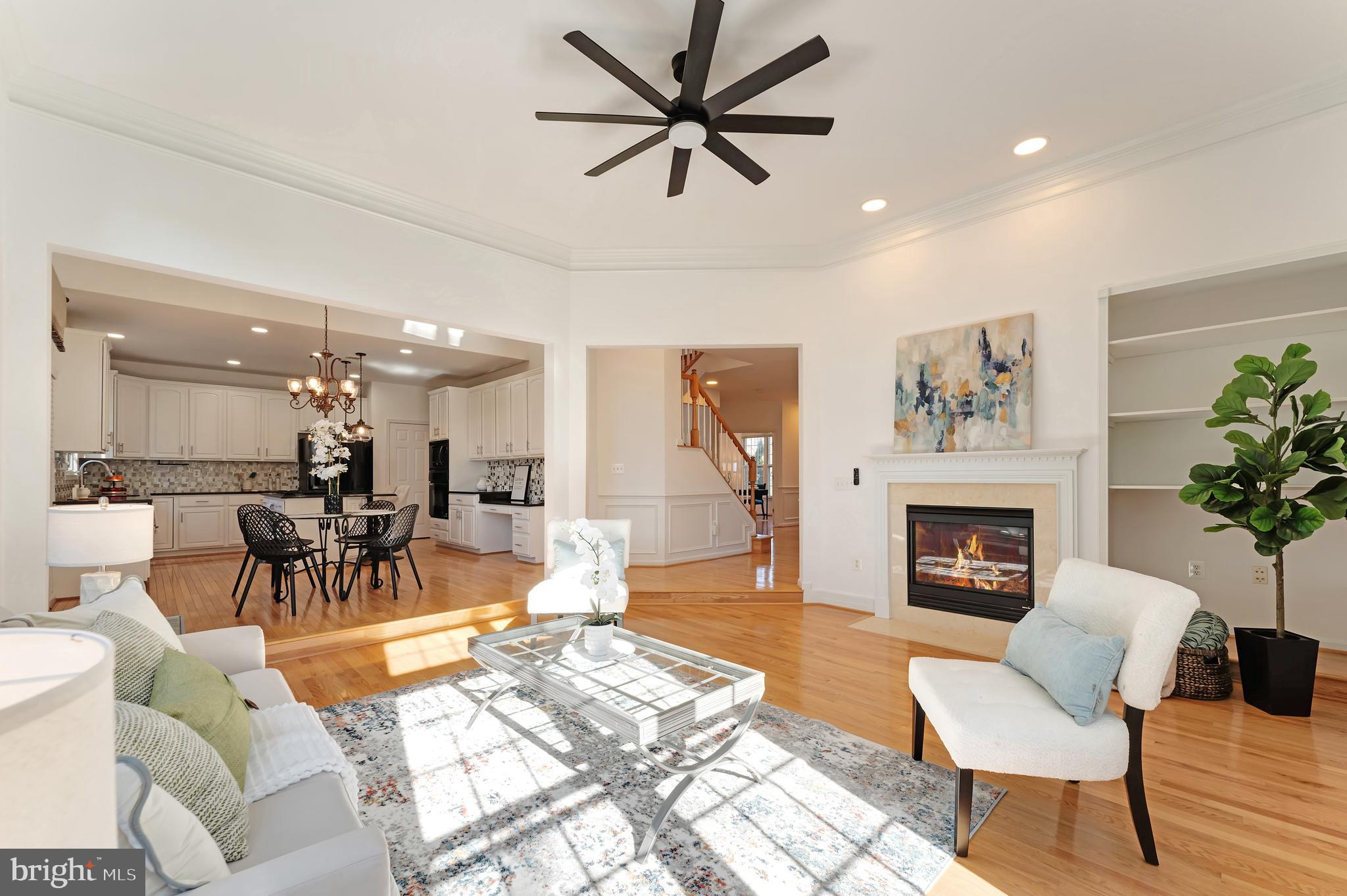 7204 LYNDAM HILL CIRCLE