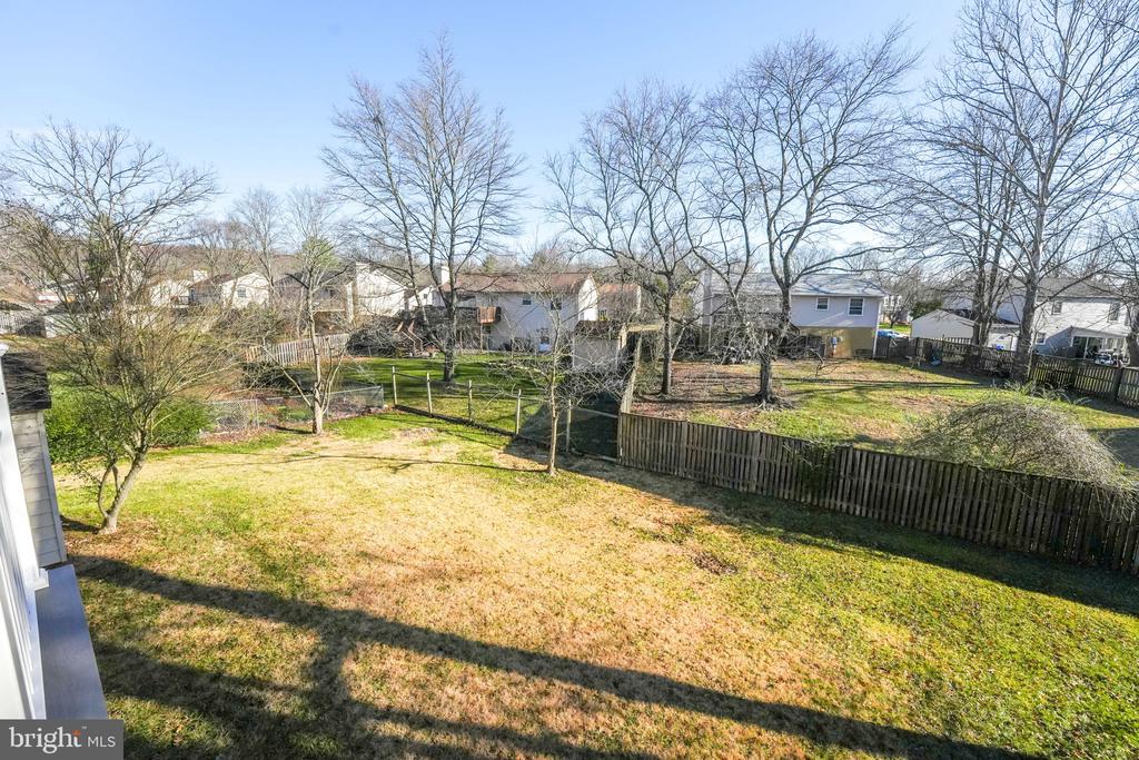 4512 LANTERN PLACE