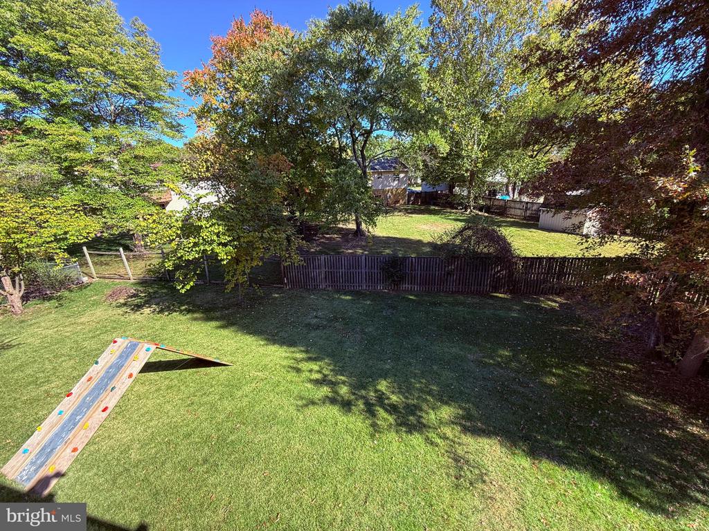 4512 LANTERN PLACE