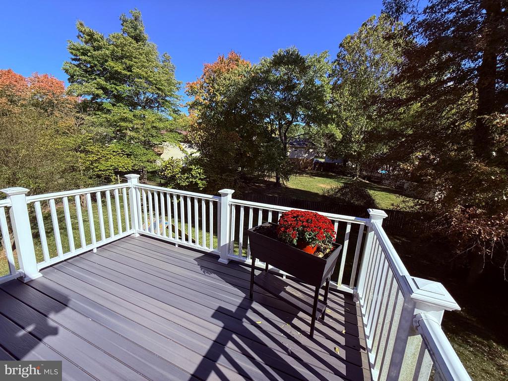 4512 LANTERN PLACE