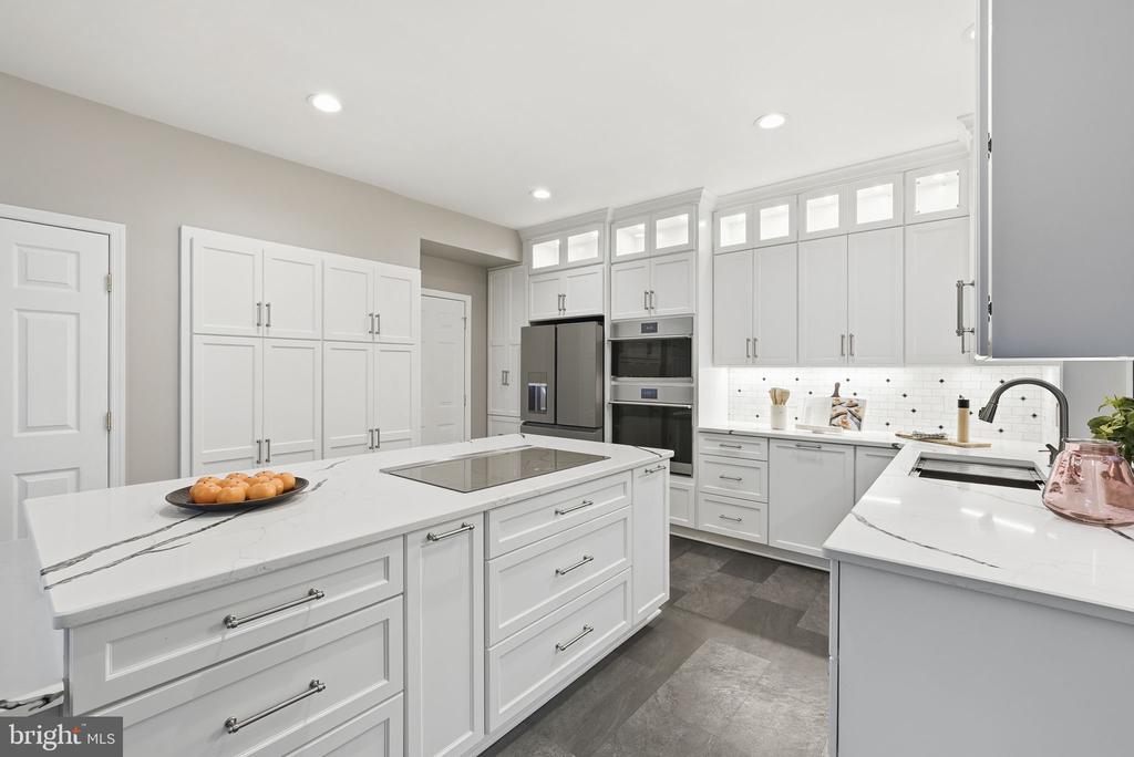 12402 BROWN FOX WAY