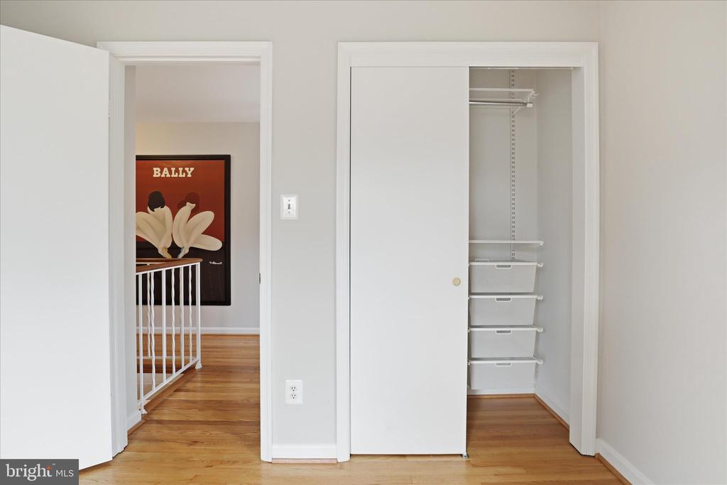 9311 CLANBROOK COURT