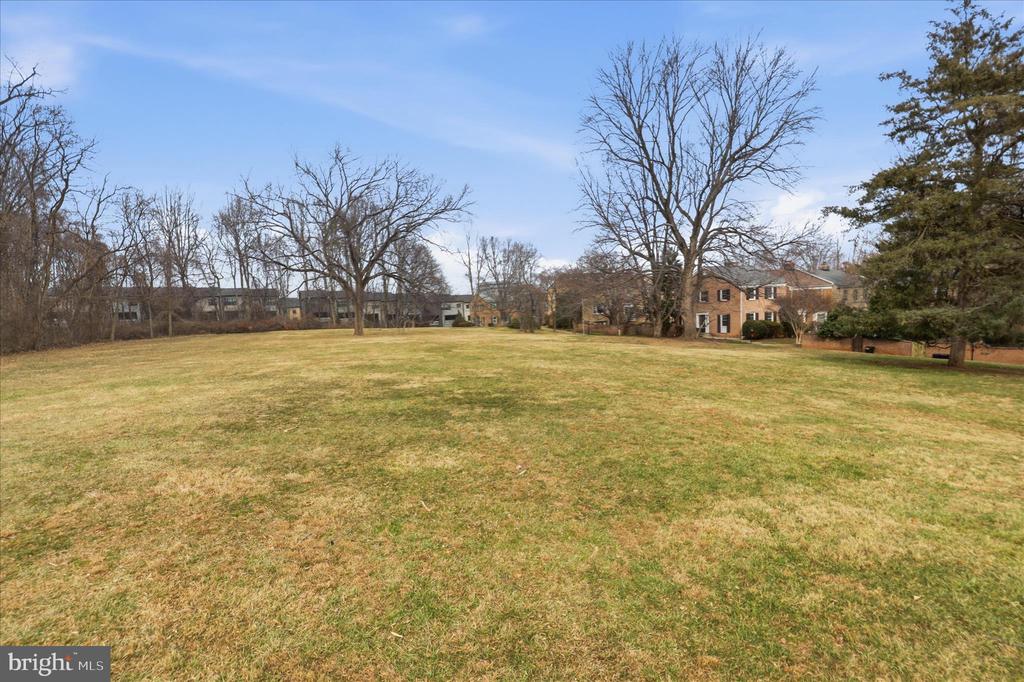 9311 CLANBROOK COURT