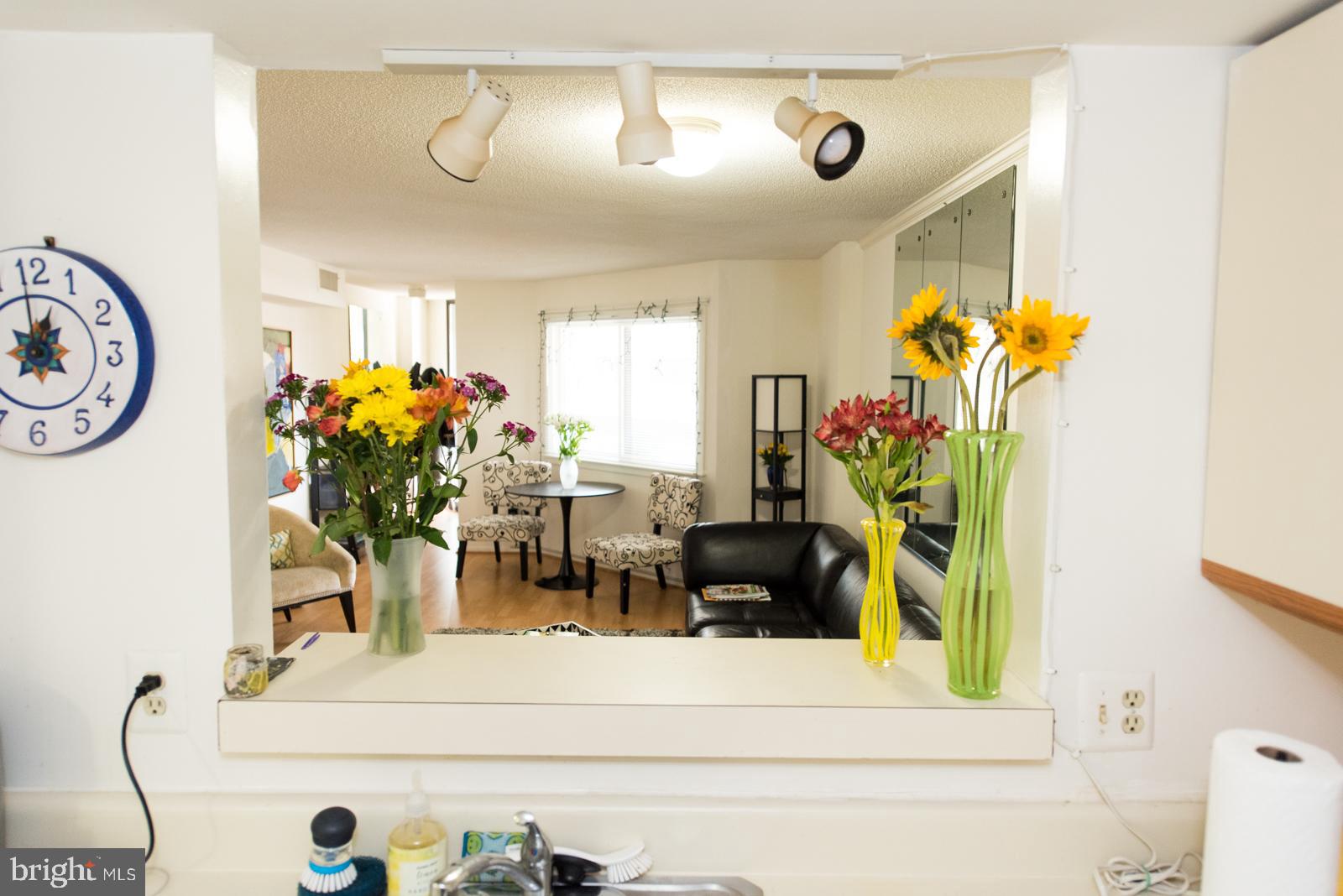 1951 SAGEWOOD LANE 305