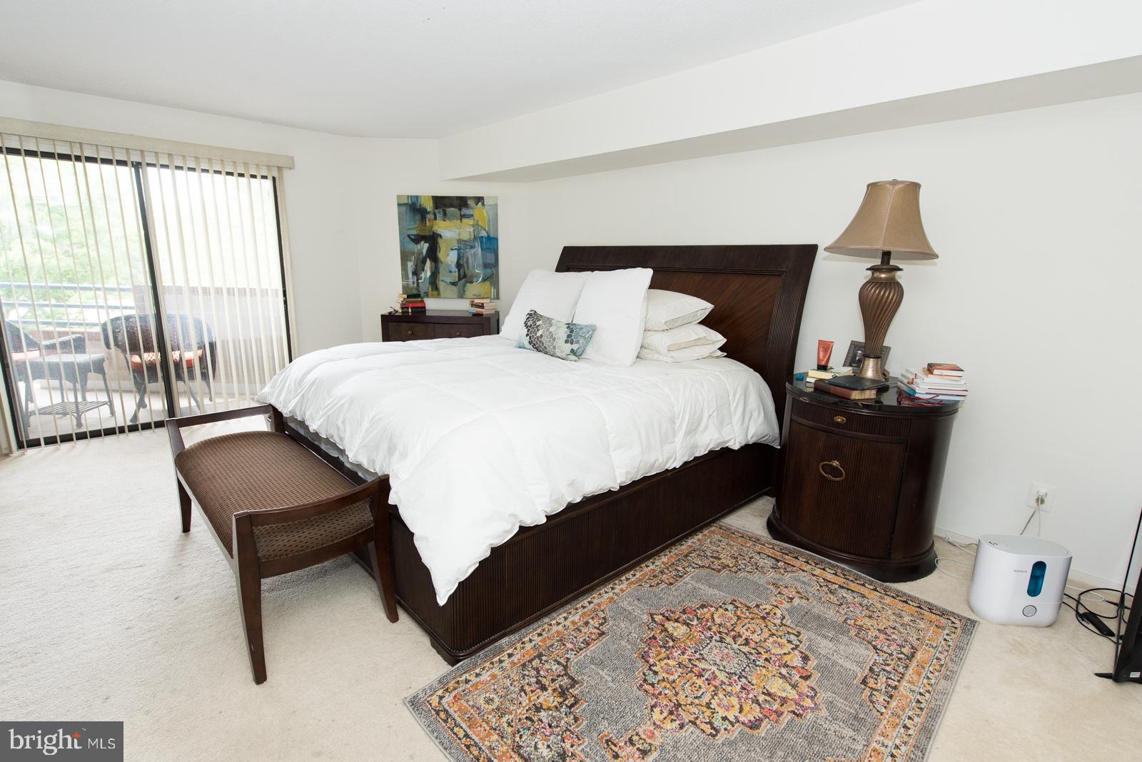 1951 SAGEWOOD LANE 305