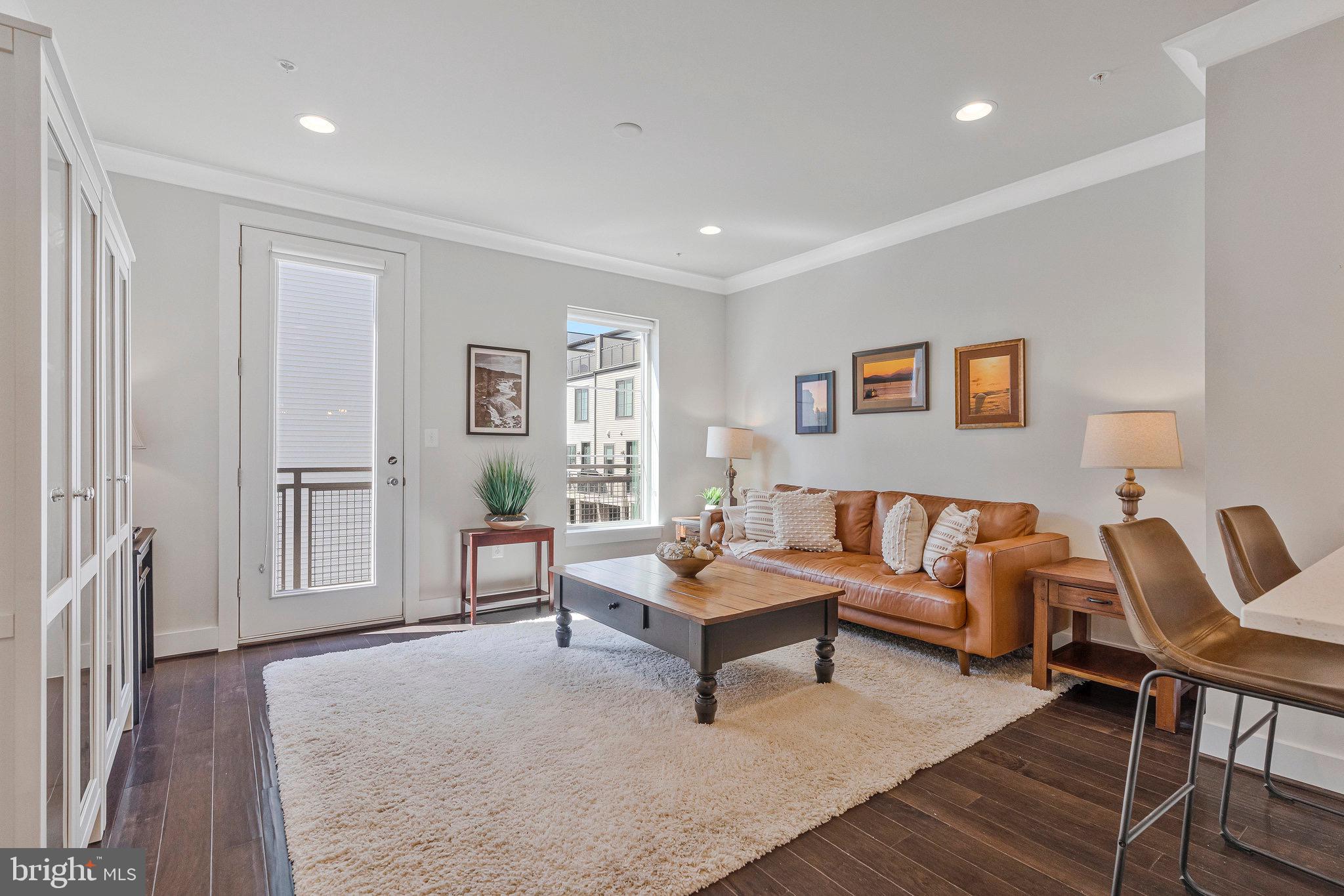 4810 GARDEN VIEW LANE