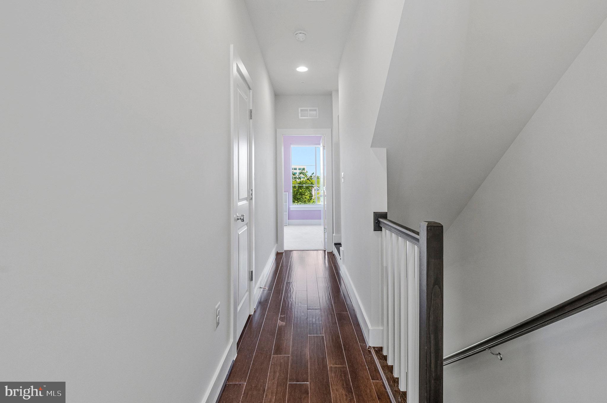 4810 GARDEN VIEW LANE
