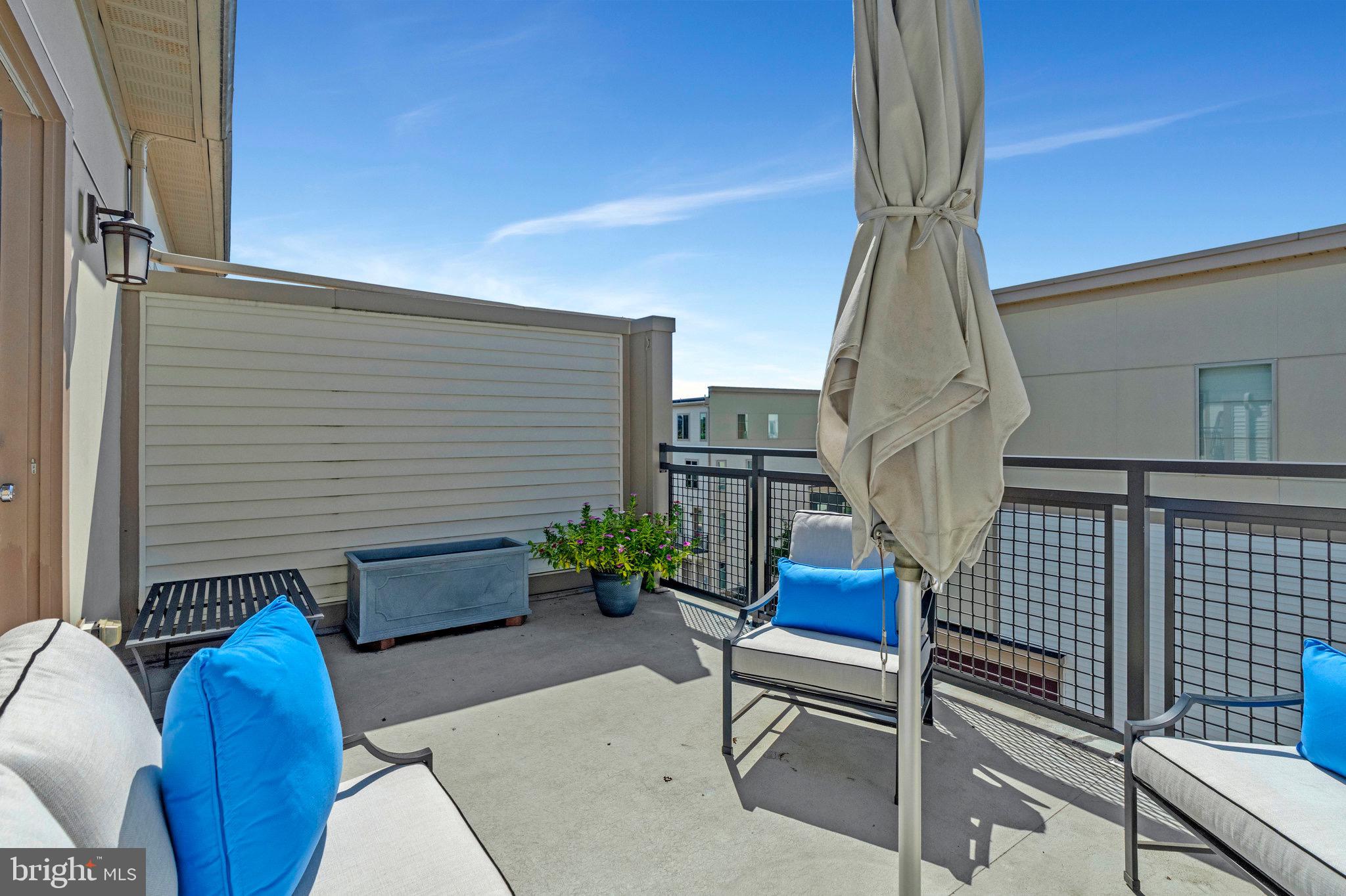 4810 GARDEN VIEW LANE