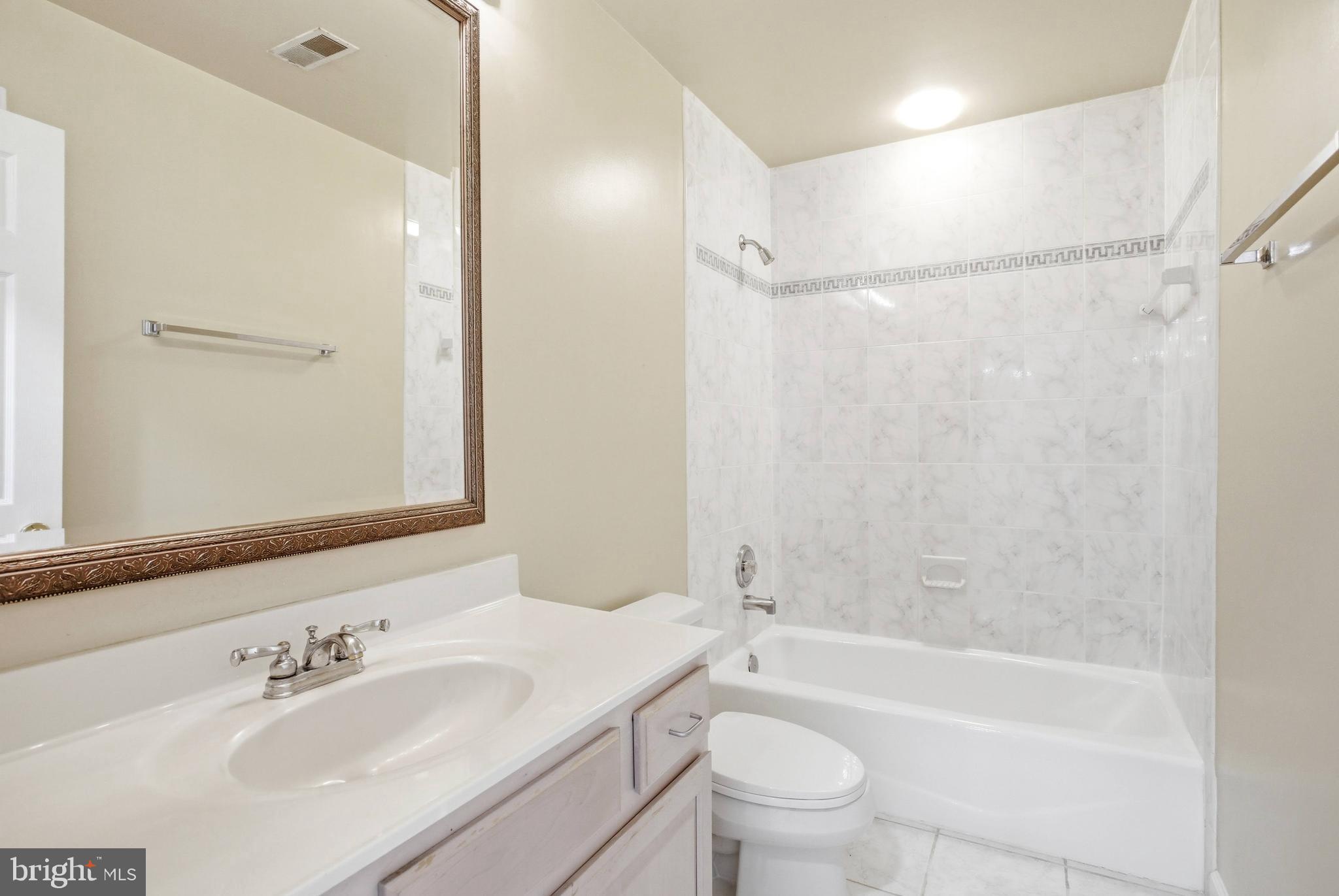 3911 PROSPERITY AVENUE