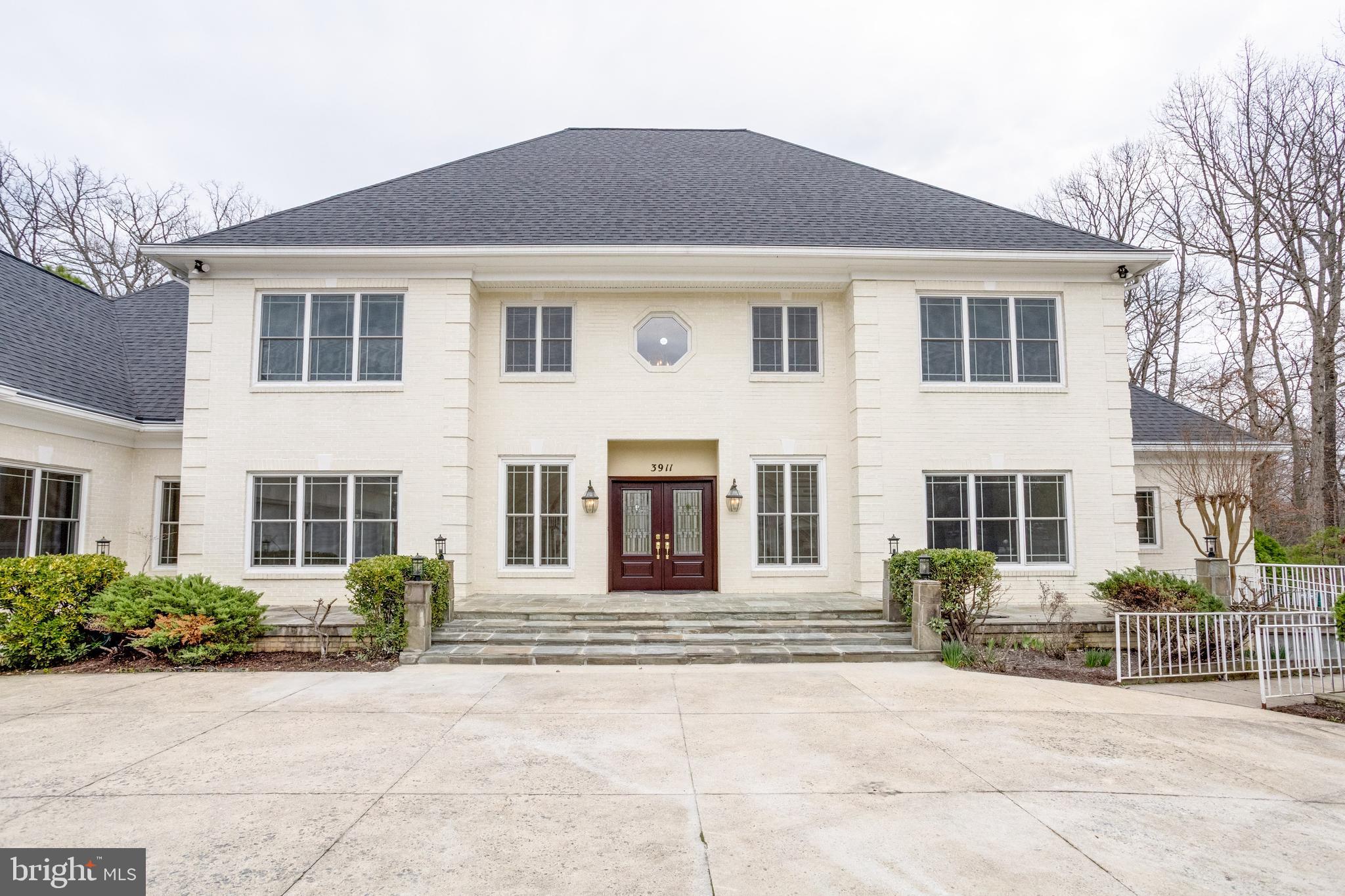 3911 PROSPERITY AVENUE