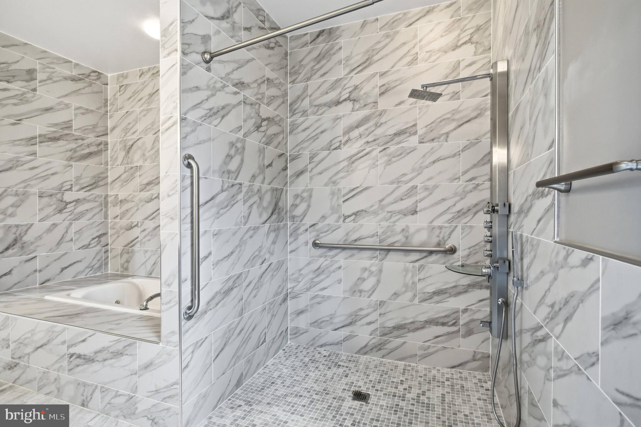 3911 PROSPERITY AVENUE