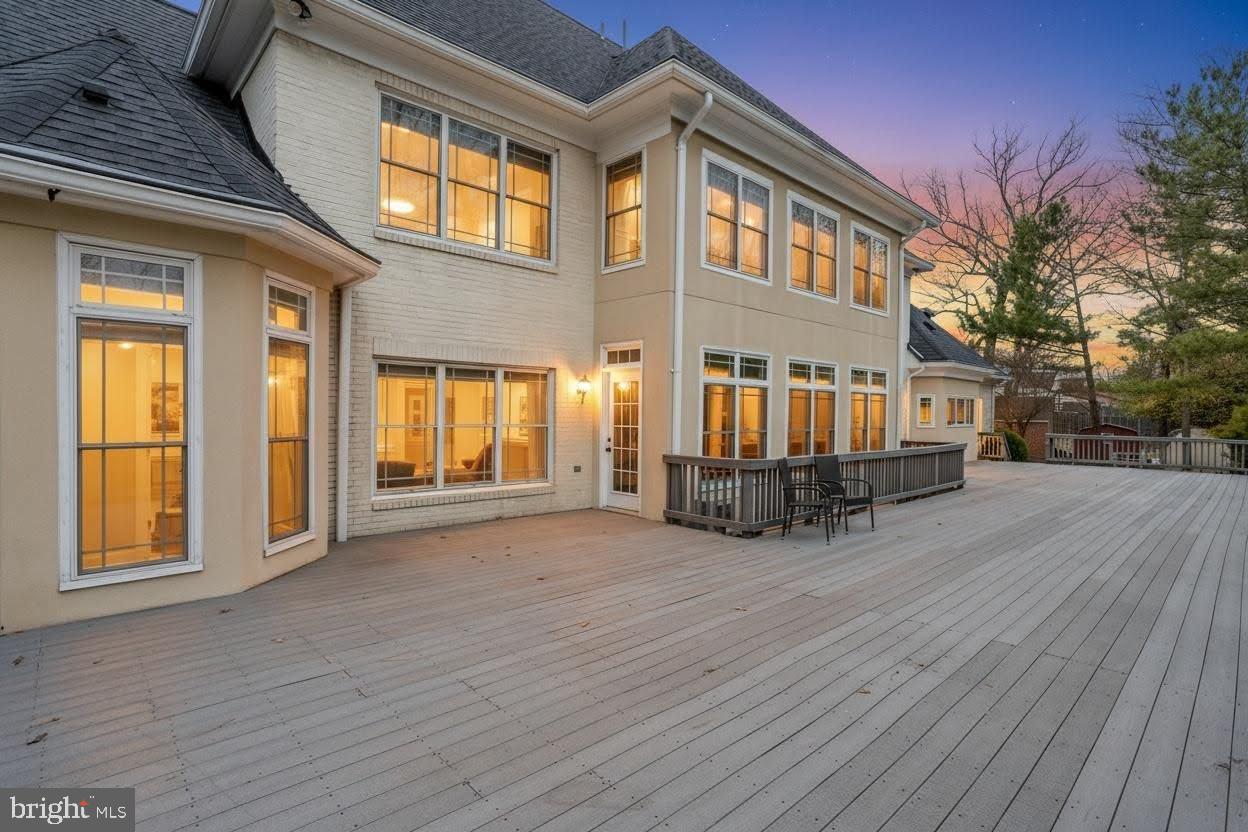 3911 PROSPERITY AVENUE