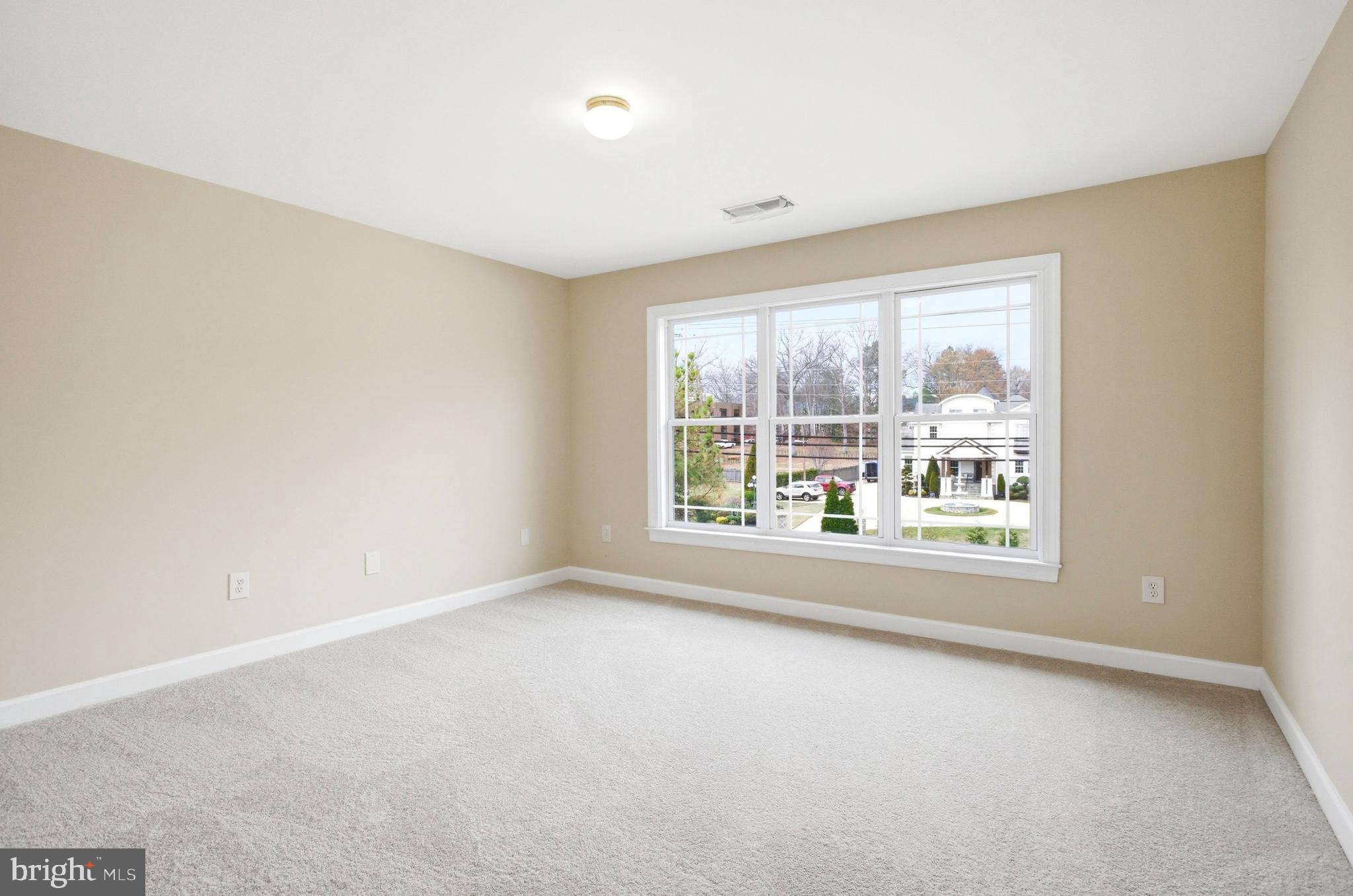 3911 PROSPERITY AVENUE