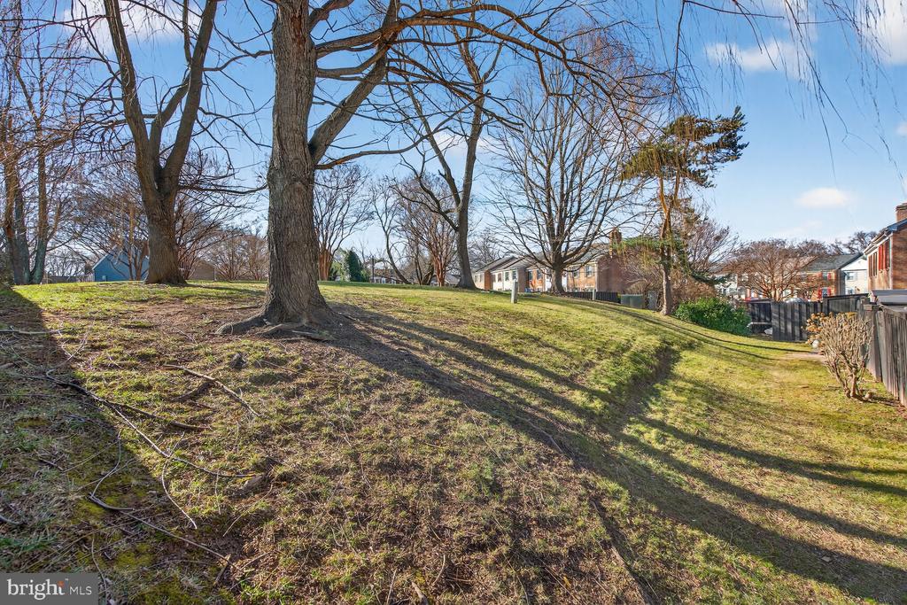 7207 EVANSTON ROAD