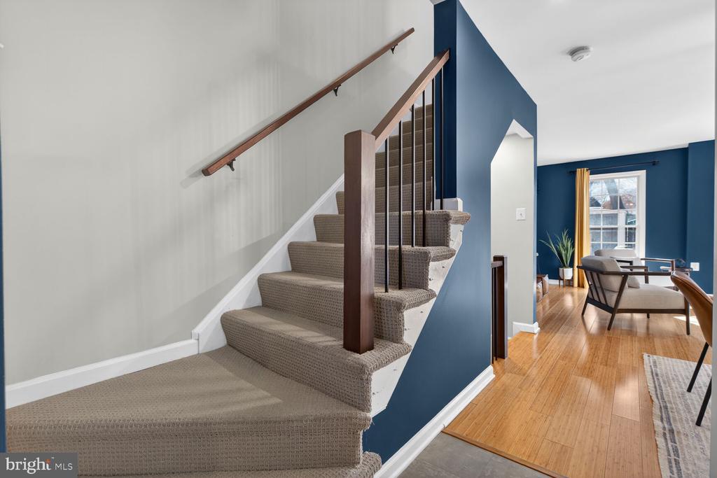 7207 EVANSTON ROAD