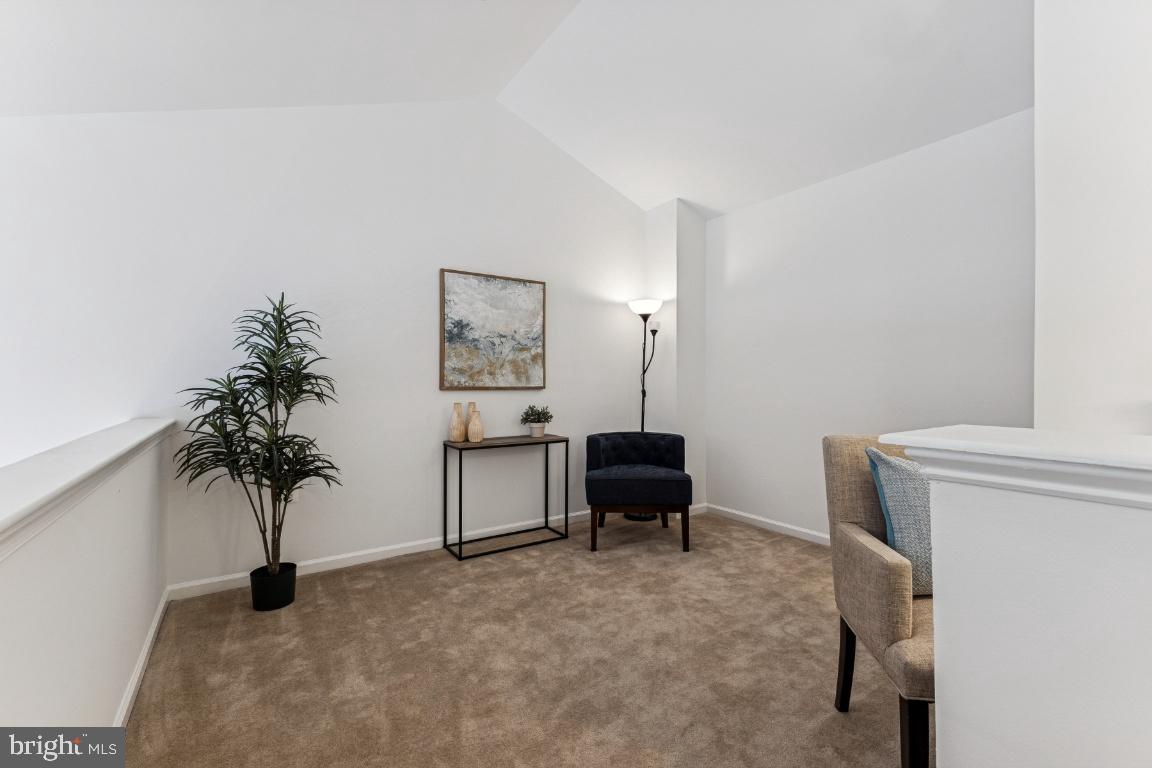 3810 LIGHTFOOT STREET 404