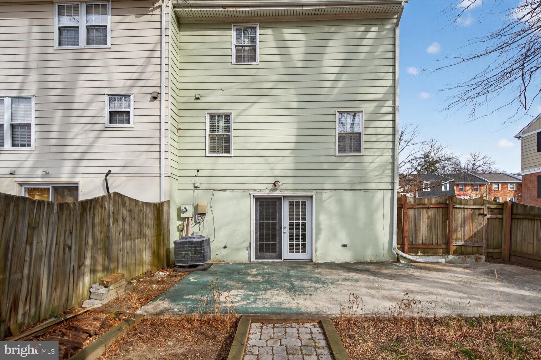 6015 TICONDEROGA COURT