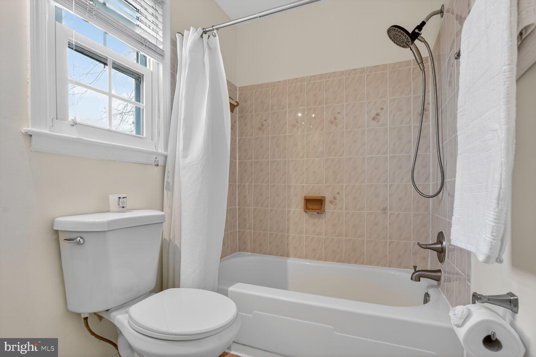 6015 TICONDEROGA COURT