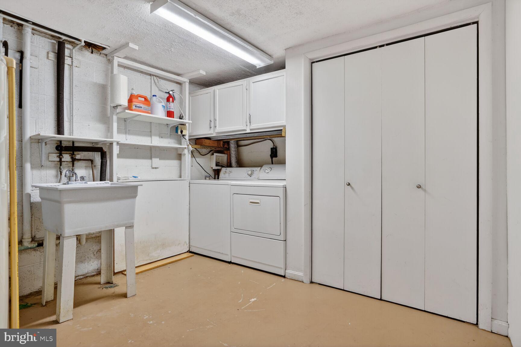 6015 TICONDEROGA COURT