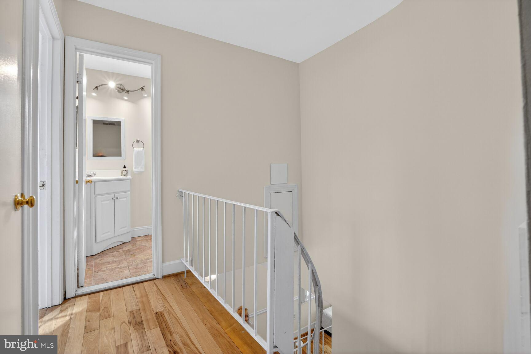 6015 TICONDEROGA COURT