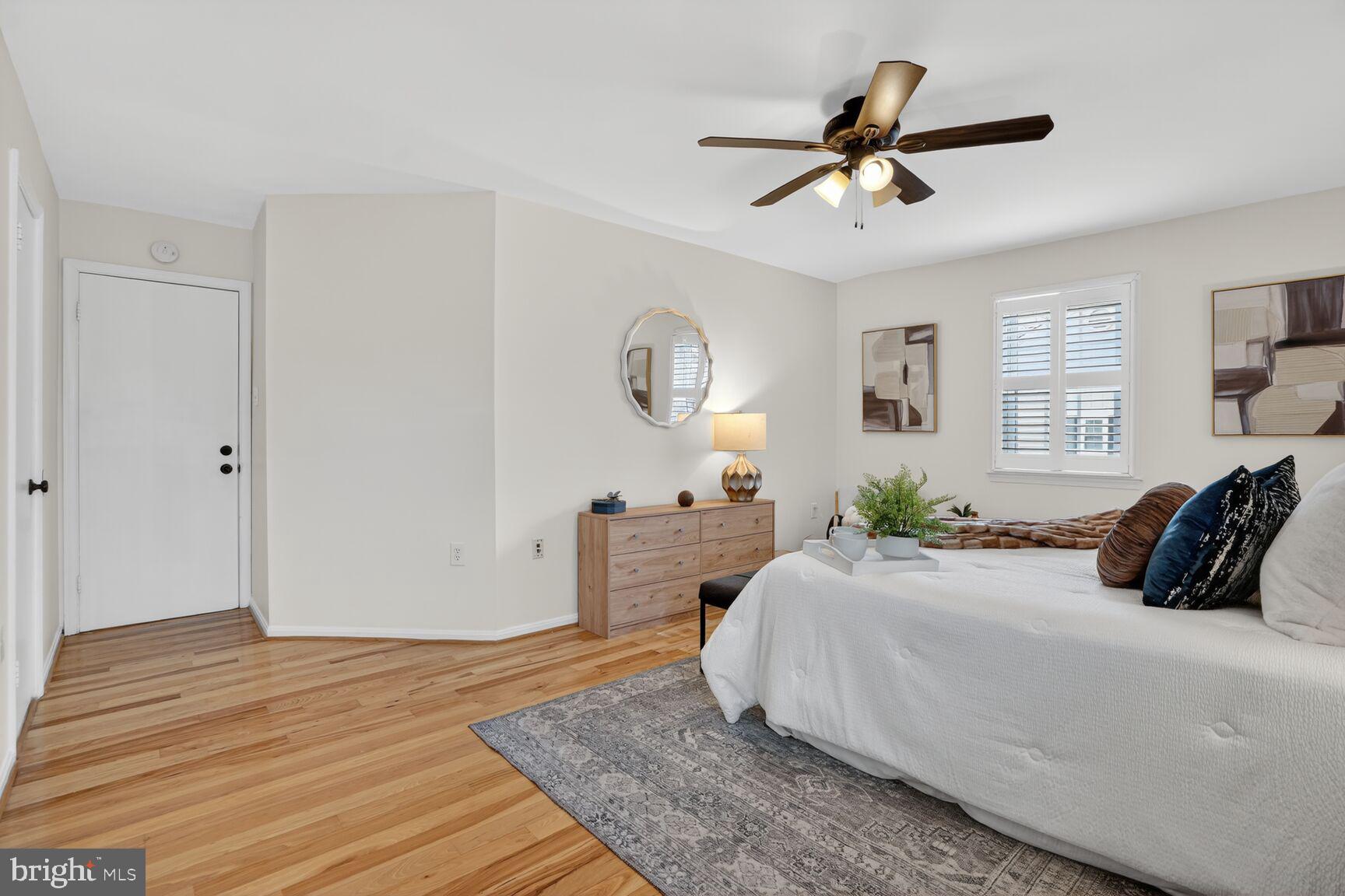 6015 TICONDEROGA COURT