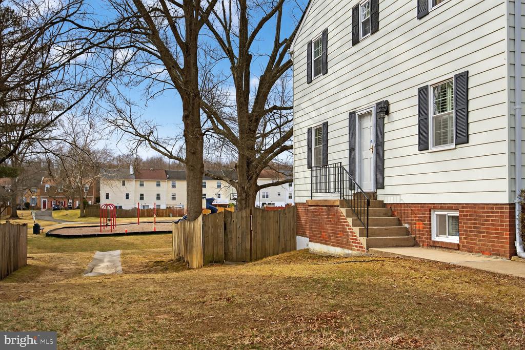 6015 TICONDEROGA COURT