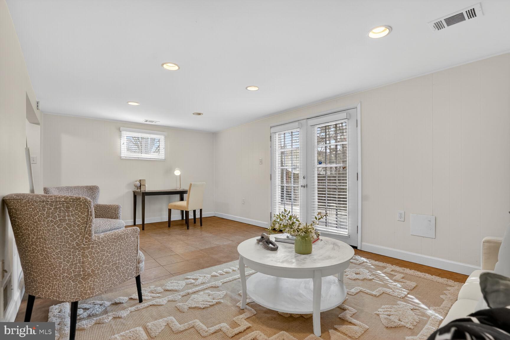 6015 TICONDEROGA COURT