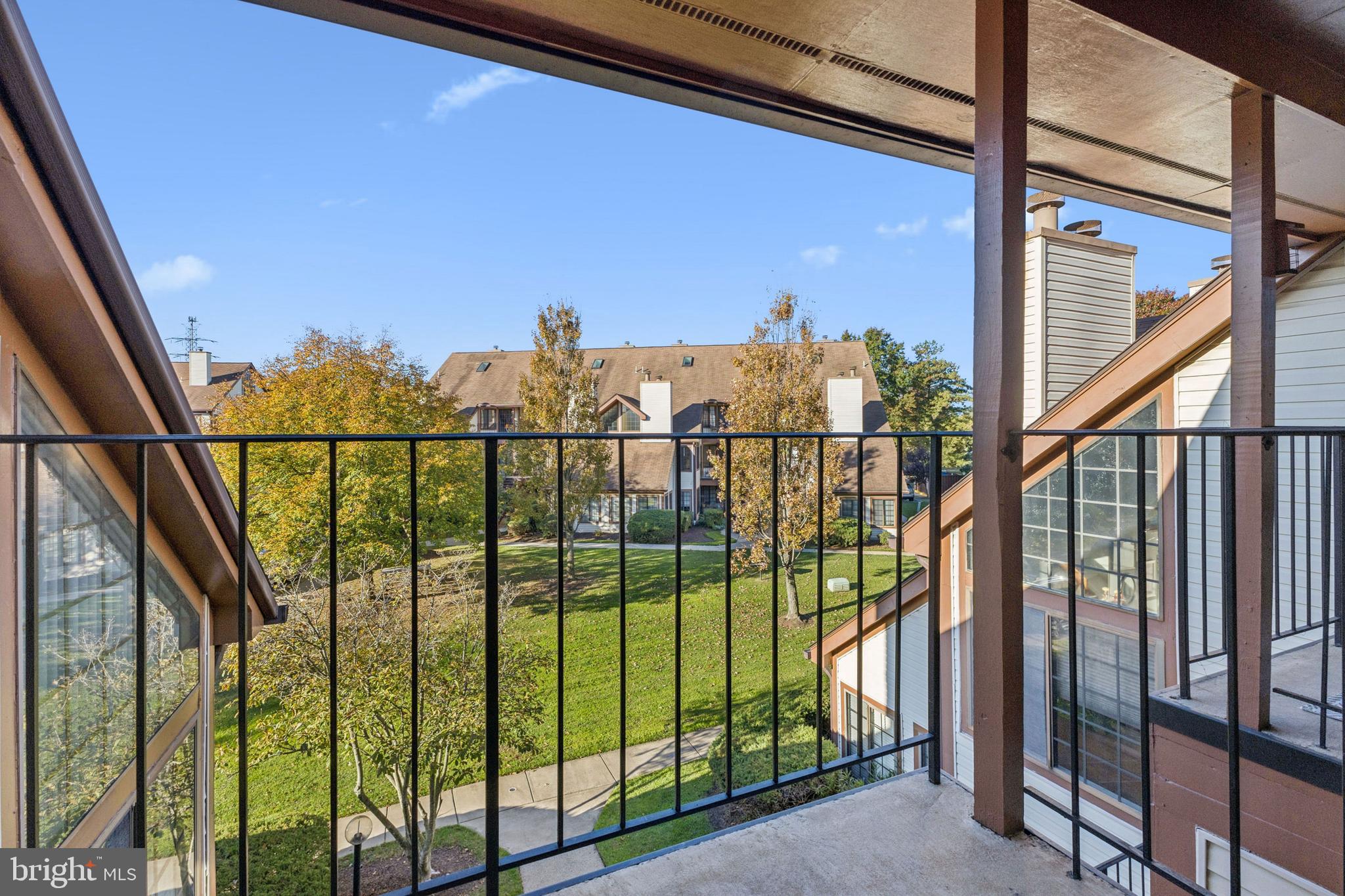 6006 CURTIER DRIVE F F