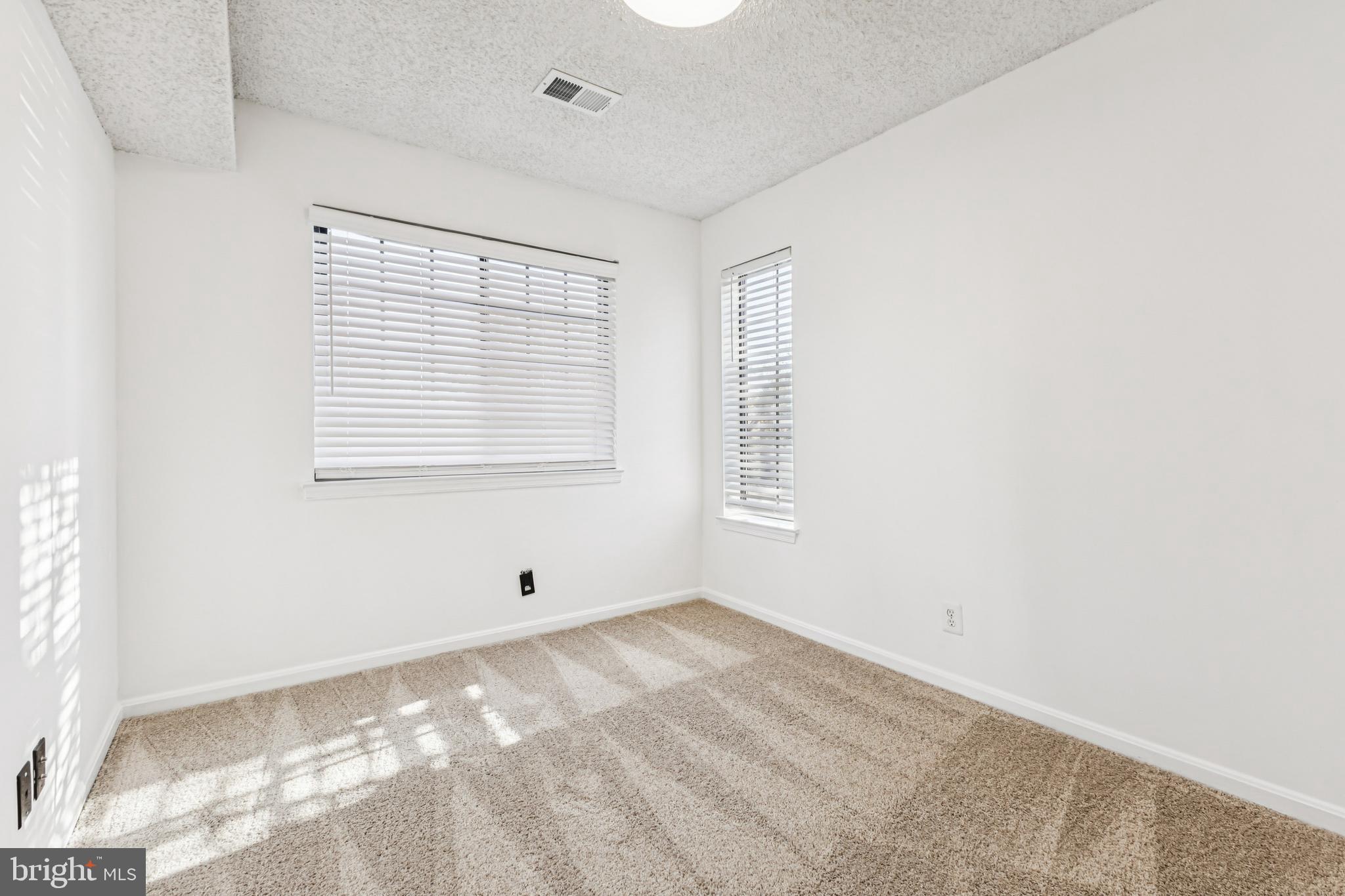 6006 CURTIER DRIVE F F