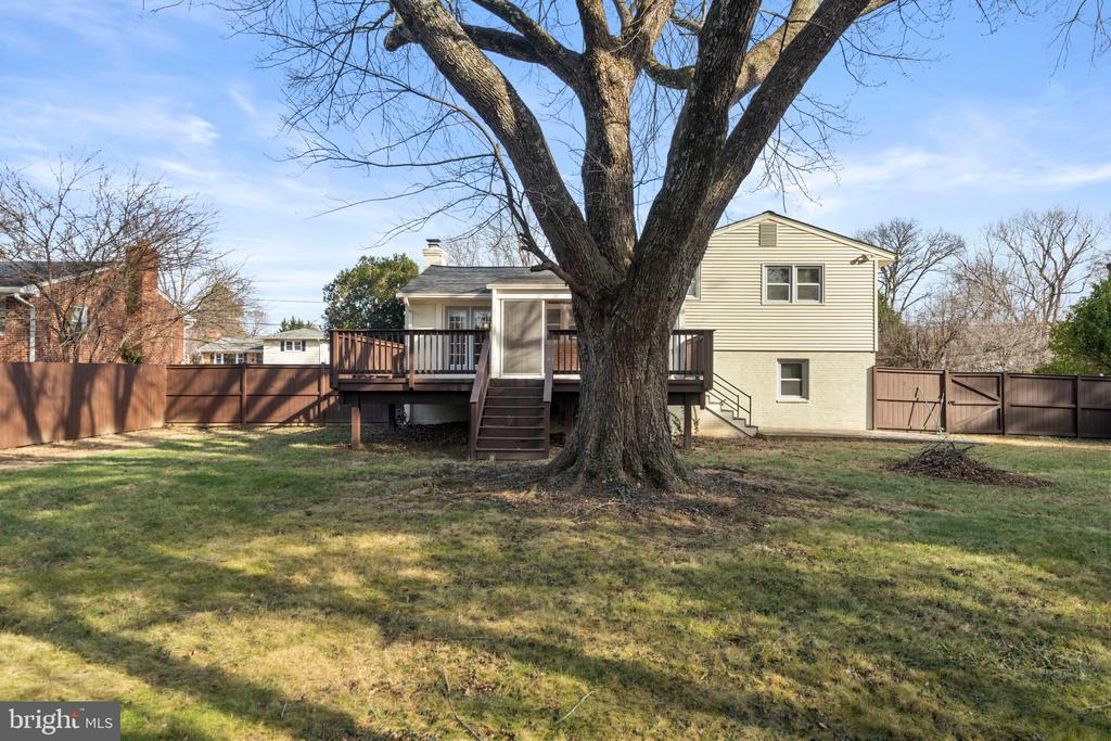 1726 BALDWIN DRIVE