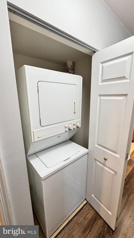 5817 COVE LANDING ROAD 301