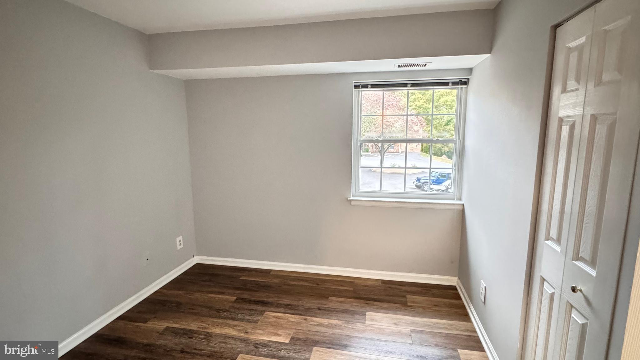 5817 COVE LANDING ROAD 301