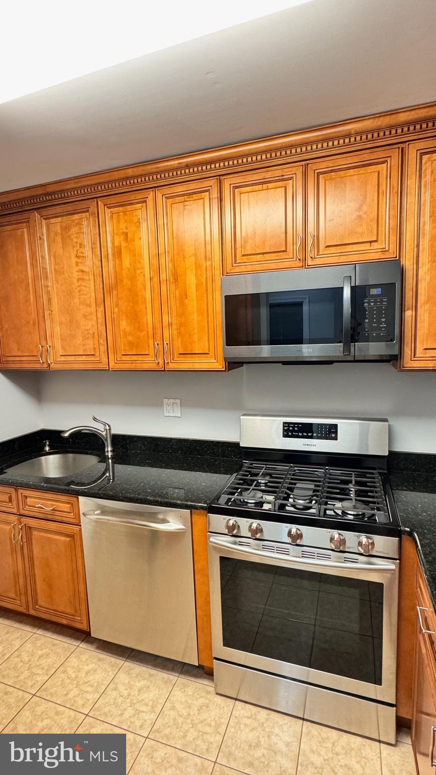 5817 COVE LANDING ROAD 301