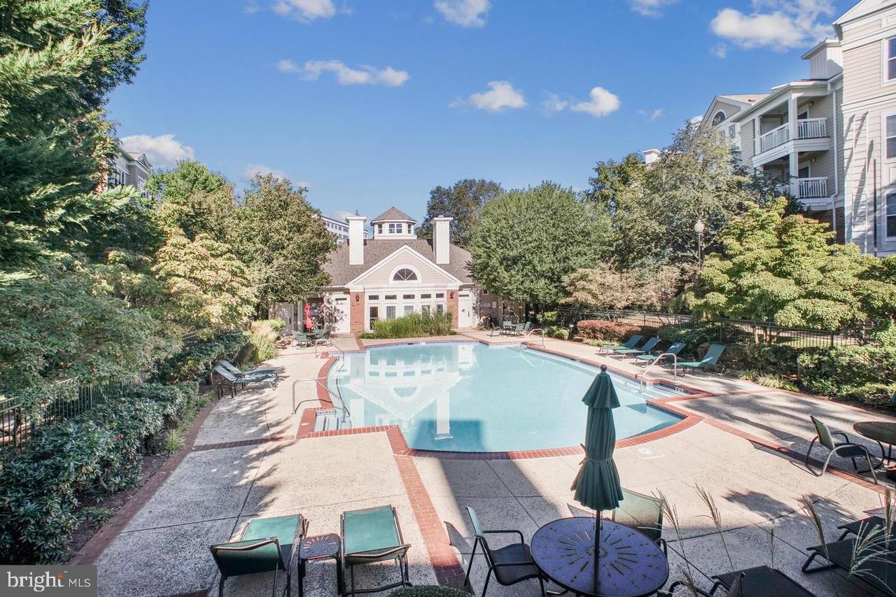 12905 ALTON SQUARE 302