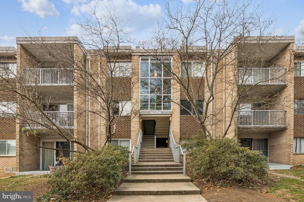 8006 CHANUTE PLACE 17/8