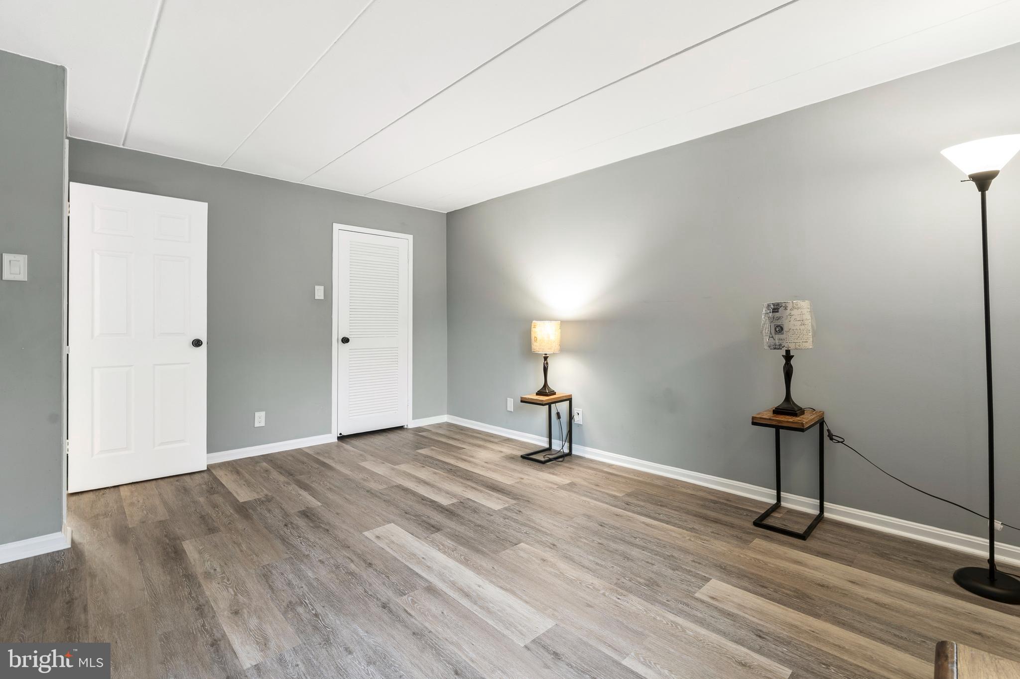 2648 REDCOAT DRIVE 97