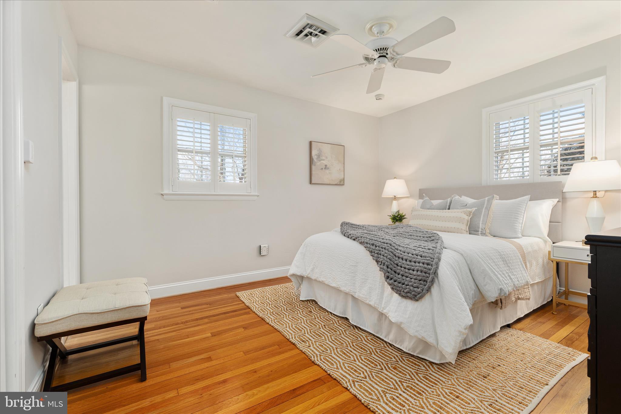 12016 WAYLAND STREET