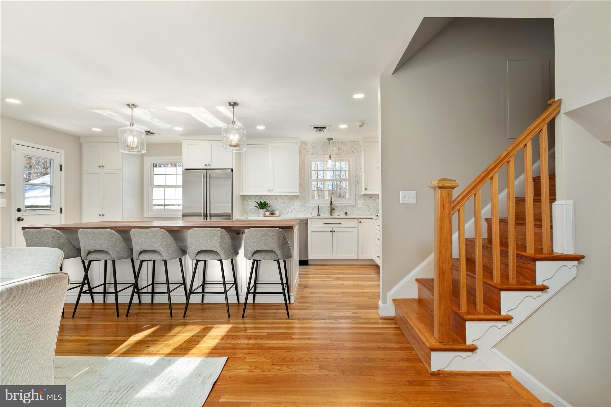 12016 WAYLAND STREET