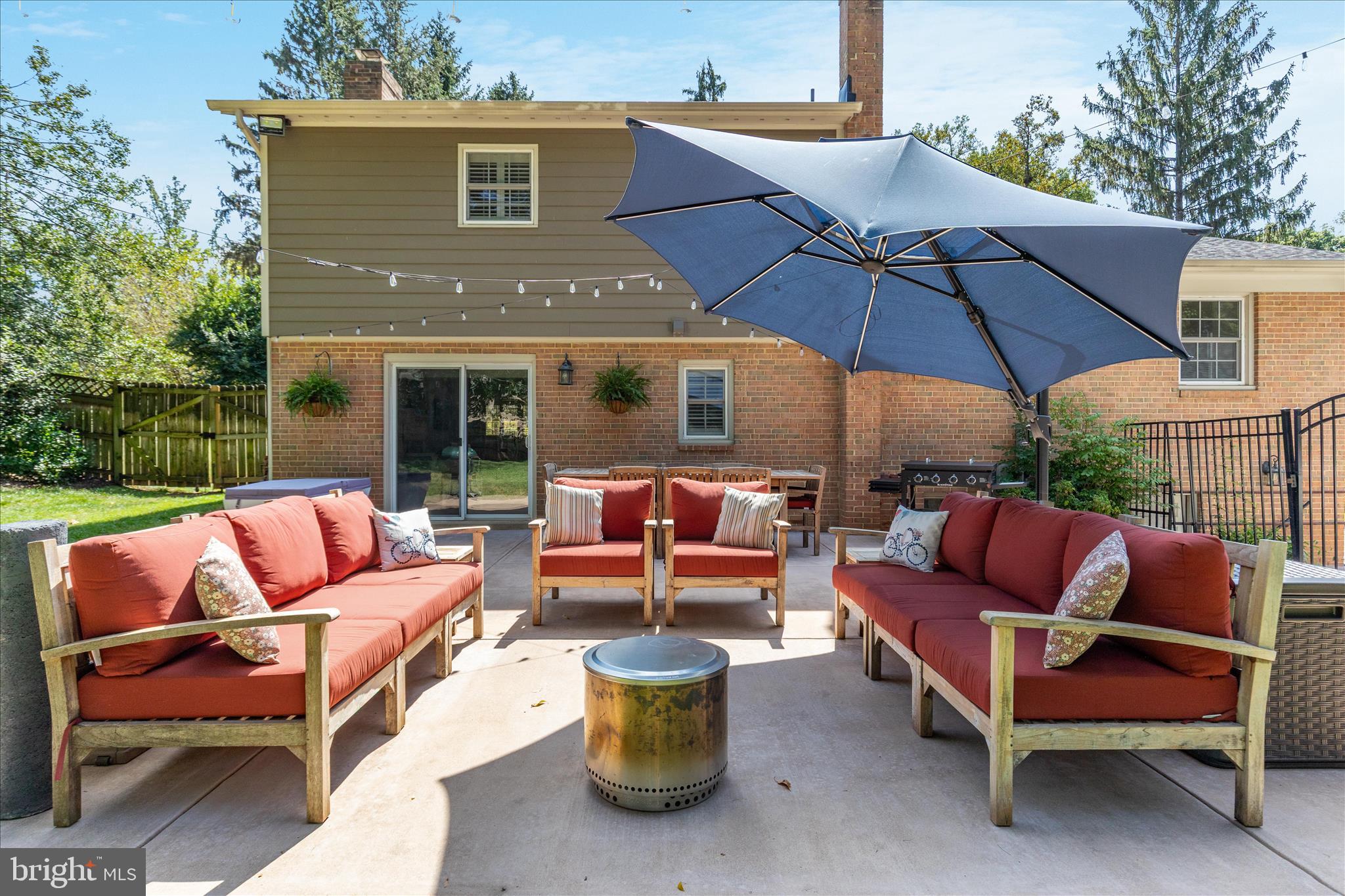 12016 WAYLAND STREET